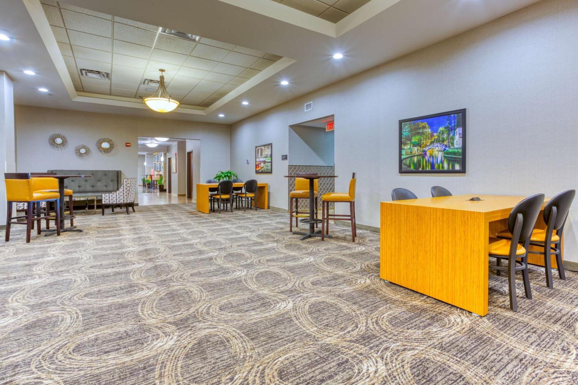 Drury Inn & Suites San Antonio Near La Cantera Екстер'єр фото