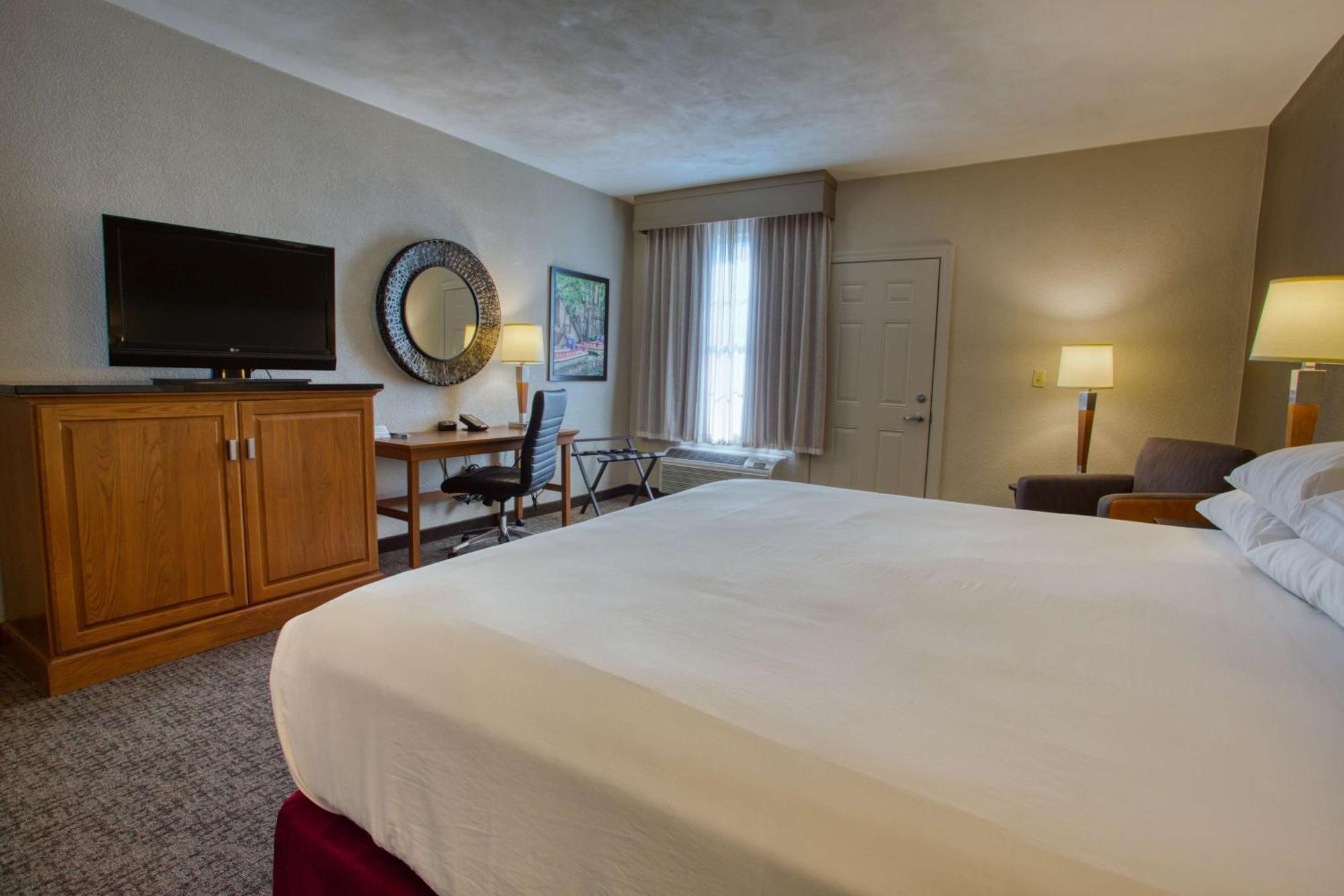 Drury Inn & Suites San Antonio Near La Cantera Екстер'єр фото